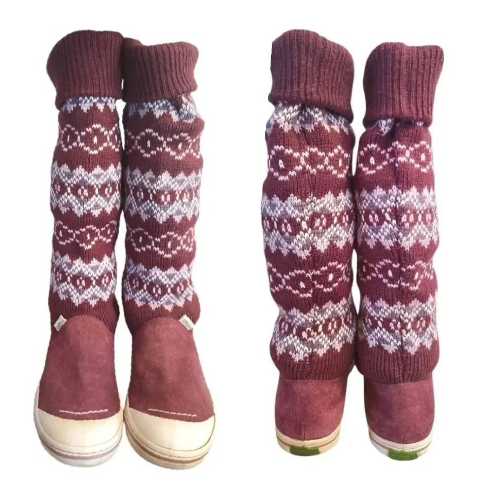 Y2K Simple Brand Burgundy Suede and Knit Sweater Flat Boots Size‎ 7.5